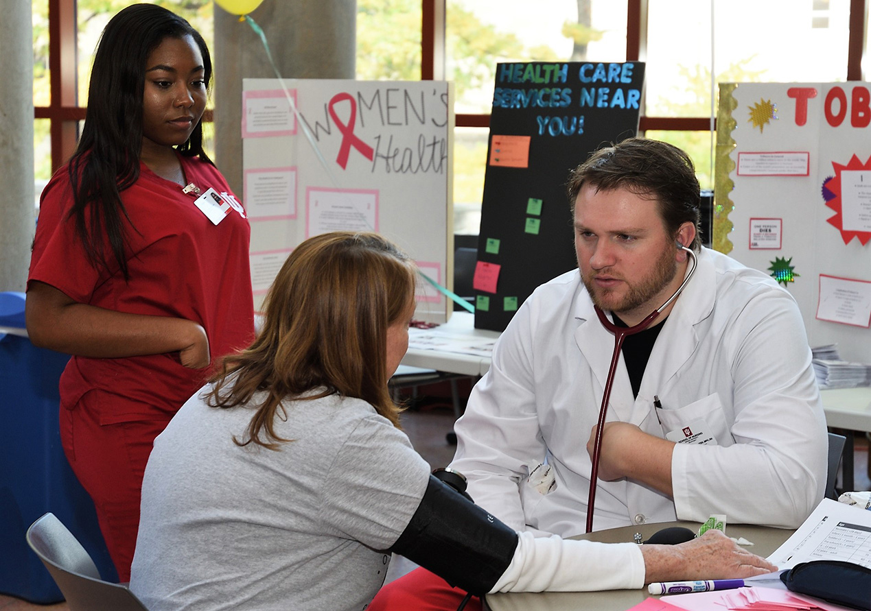 Nursing students at science fest